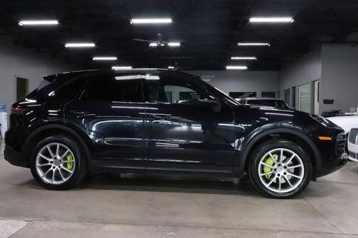 2020 Porsche Cayenne Cayenne E-Hybrid