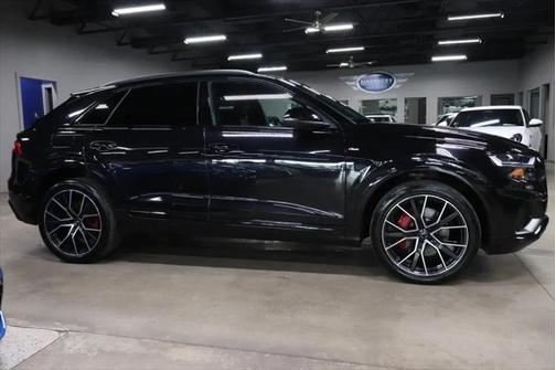 2019 Audi Q8 3.0T Premium Plus