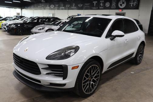 2020 Porsche Macan 