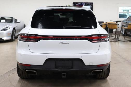 2020 Porsche Macan 