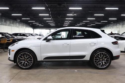 2020 Porsche Macan 