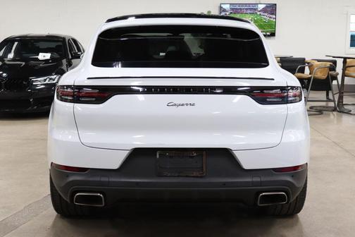 2022 Porsche Cayenne Cayenne