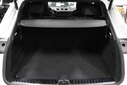 2022 Porsche Cayenne Cayenne