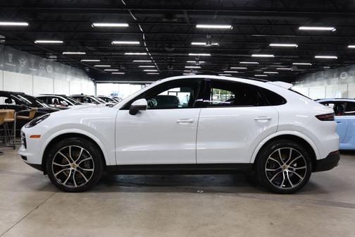 2022 Porsche Cayenne Cayenne