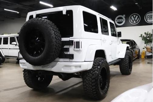 2017 Jeep Wrangler Unlimited Sahara
