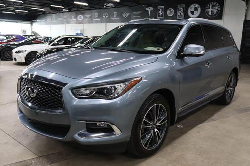 2017 INFINITI QX60 Base