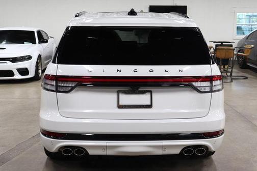 White Metallic 2025 Lincoln Aviator Black Label AWD