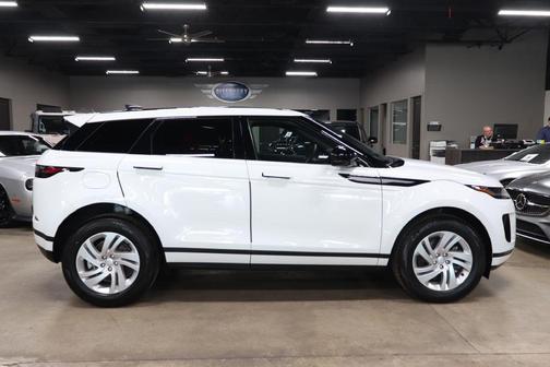 2025 Land Rover Range Rover Evoque Core S