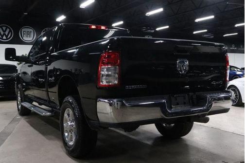Diamond Black Crystal Pearlcoat 2024 RAM 2500 Big Horn Crew Cab 4x4 6'4' Box