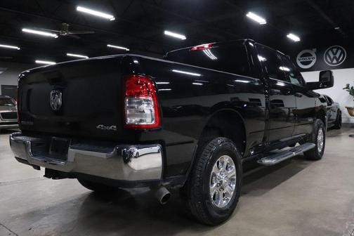BLACK 2024 RAM 2500 Big Horn Crew Cab 4x4 6'4' Box