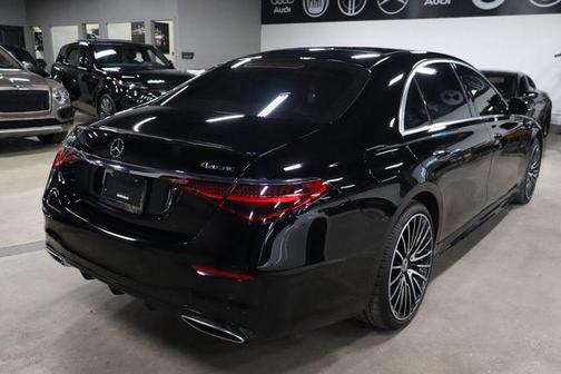 Black 2022 Mercedes-Benz S-Class 4MATIC