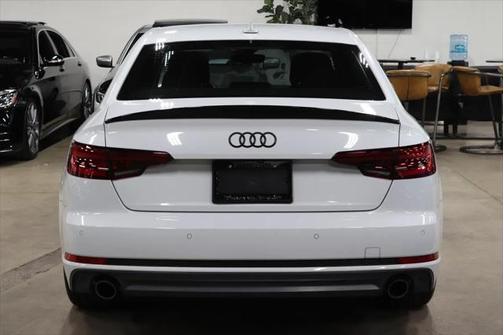 2018 Audi A4 2.0T Premium Plus