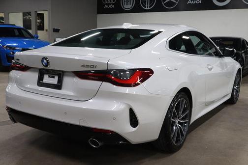 White Metallic 2026 BMW 430 i xDrive
