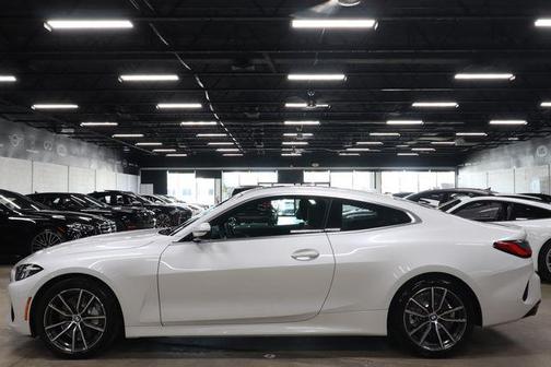 White Metallic 2026 BMW 430 i xDrive