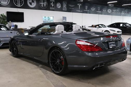 2015 Mercedes-Benz SL-Class SL 63 AMG