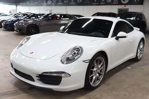 Carrara White Metallic 2016 Porsche 911 Carrera