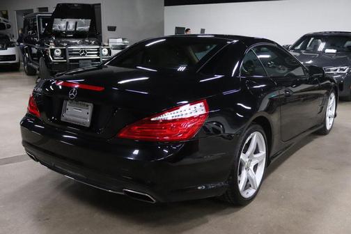 2015 Mercedes-Benz SL-Class 550