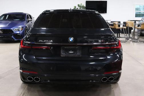 2022 BMW ALPINA B7 xDrive