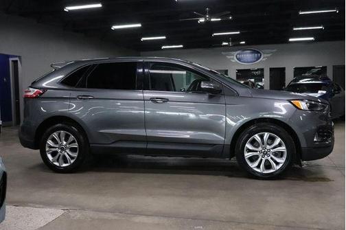 Carbonized Gray Metallic 2023 Ford Edge Titanium