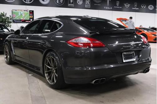 2010 Porsche Panamera Turbo