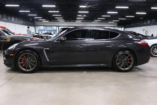 2010 Porsche Panamera Turbo