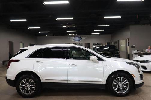 Crystal White Tricoat 2023 Cadillac XT5 Premium Luxury