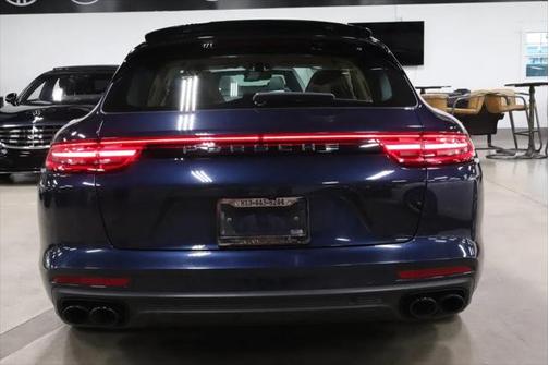 2018 Porsche Panamera Sport Turismo 4