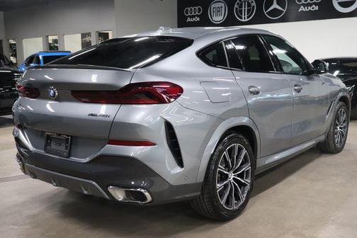 Gray Metallic 2026 BMW X6 xDrive40i