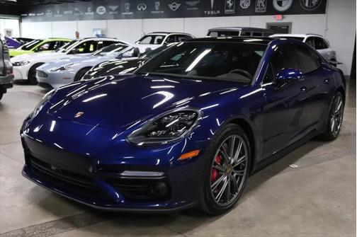 2020 Porsche Panamera Turbo
