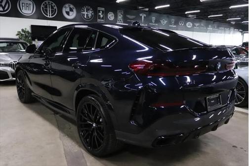 2022 BMW X6 xDrive40i