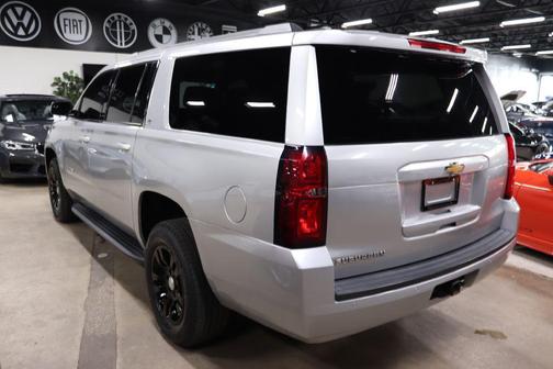 2020 Chevrolet Suburban LT