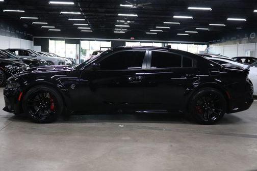 Pitch Black Clearcoat 2022 Dodge Charger SRT Hellcat