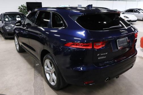 2017 Jaguar F-PACE 35t R-Sport
