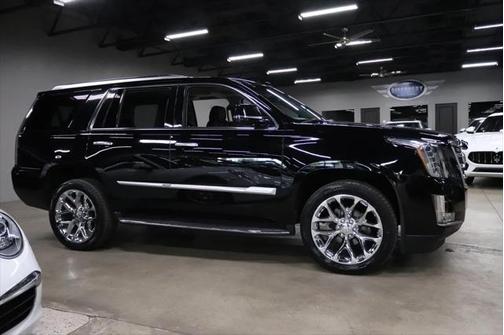 2018 Cadillac Escalade Luxury