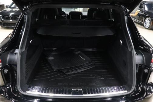 2021 Porsche Cayenne Cayenne