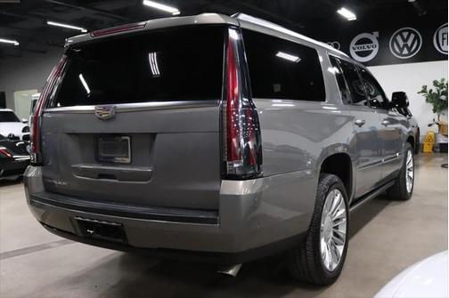 2017 Cadillac Escalade ESV Platinum