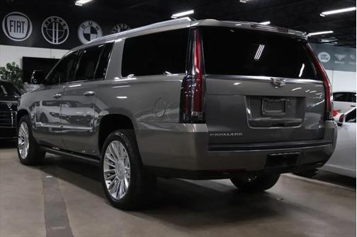2017 Cadillac Escalade ESV Platinum