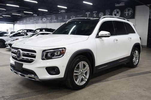 WHITE 2022 Mercedes-Benz GLB 250 4MATIC