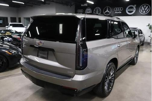 2025 Cadillac Escalade Sport Platinum