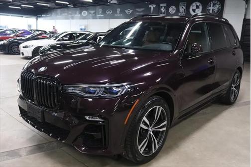 2022 BMW X7 M50i