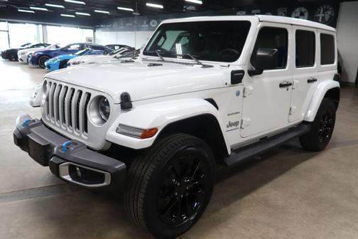 Bright White Clearcoat 2023 Jeep Wrangler 4xe Sahara