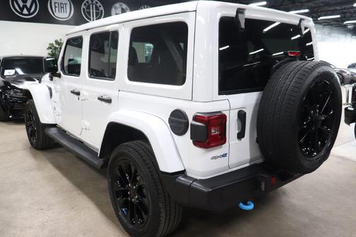Bright White Clearcoat 2023 Jeep Wrangler 4xe Sahara