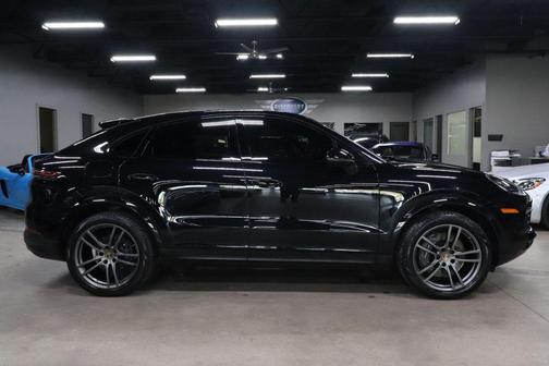 2022 Porsche Cayenne Cayenne