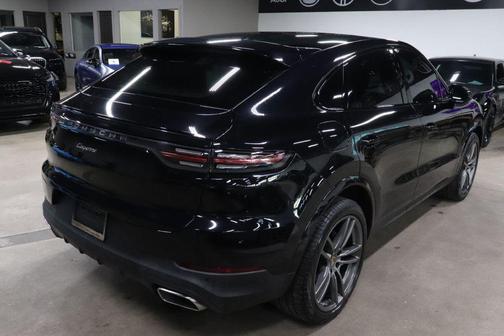 2022 Porsche Cayenne Cayenne