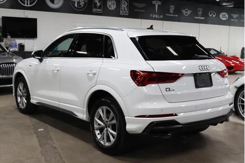 2021 Audi Q3 45 S line Premium