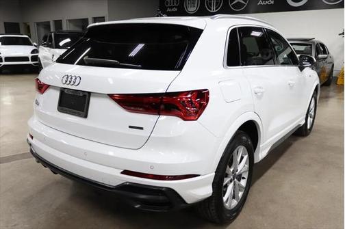 2021 Audi Q3 45 S line Premium
