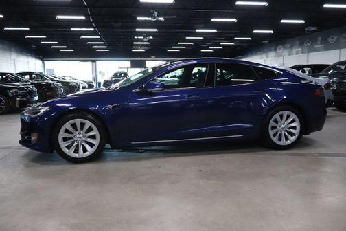 Deep Blue Metallic 2018 Tesla Model S