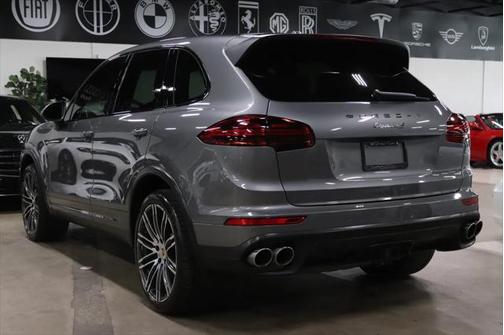 2018 Porsche Cayenne S