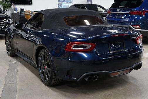 Mare Blue Metalic 2018 FIAT 124 Spider Base