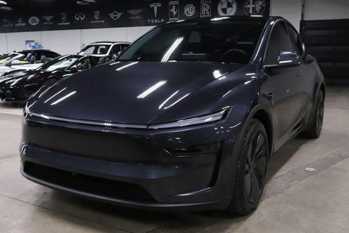 2026 Tesla Model Y 